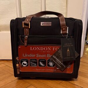 NWT London Fog Under Seat Roller Bag Luggage Black